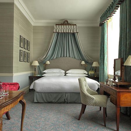 Cliveden House - An Iconic Luxury Hotel Maidenhead Bagian luar foto