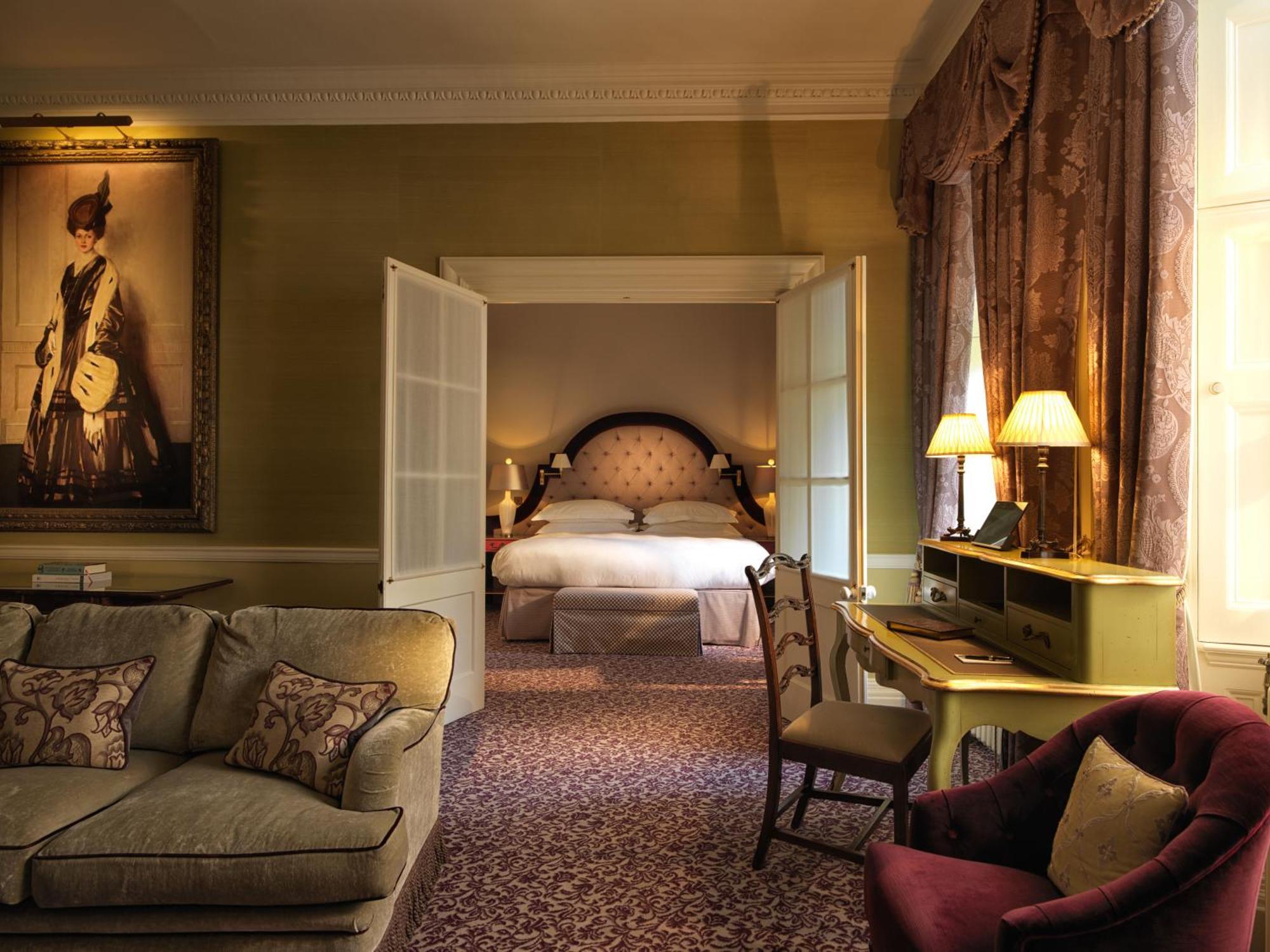 Cliveden House - An Iconic Luxury Hotel Maidenhead Bagian luar foto