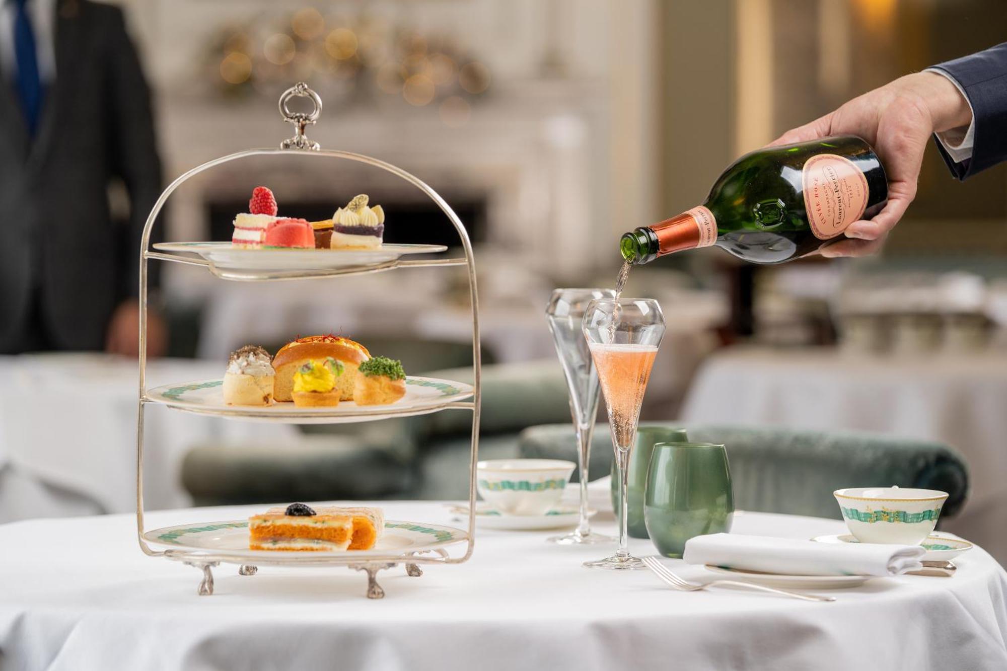Cliveden House - An Iconic Luxury Hotel Maidenhead Bagian luar foto