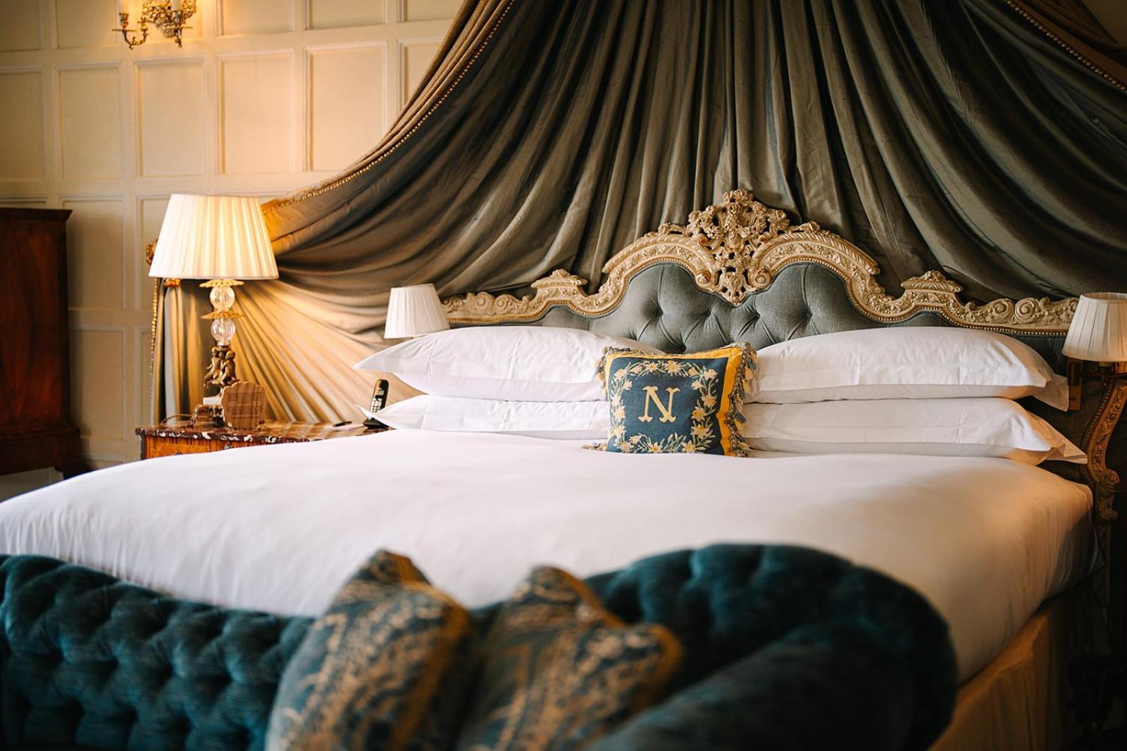 Cliveden House - An Iconic Luxury Hotel Maidenhead Bagian luar foto