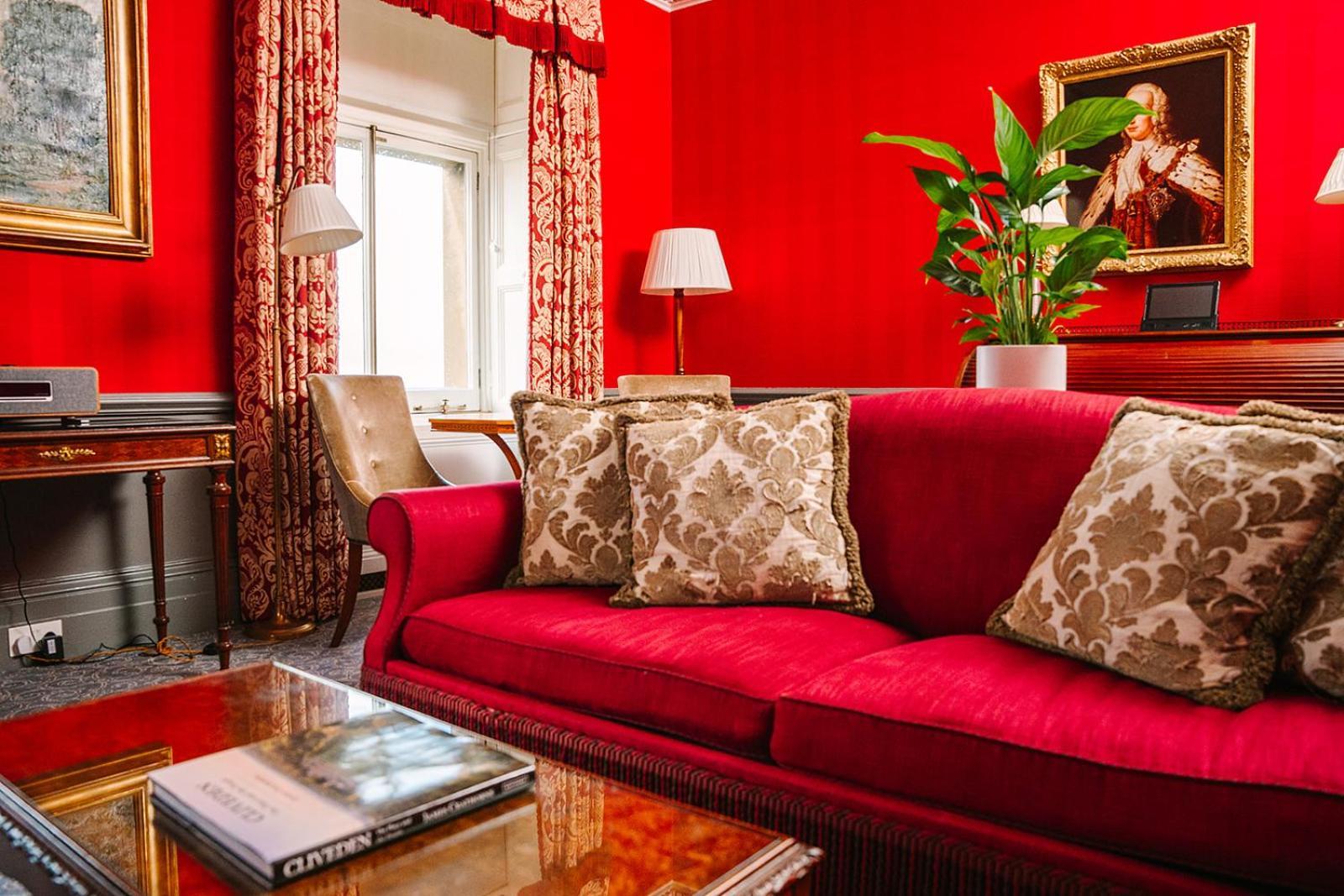 Cliveden House - An Iconic Luxury Hotel Maidenhead Bagian luar foto