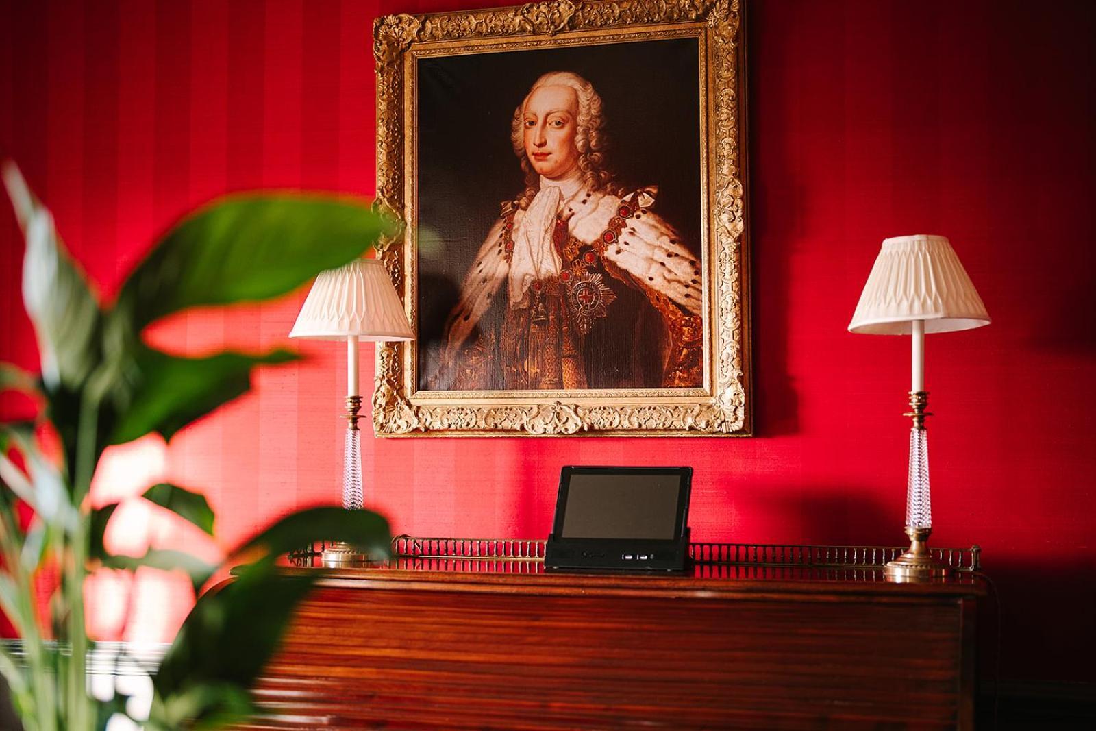 Cliveden House - An Iconic Luxury Hotel Maidenhead Bagian luar foto