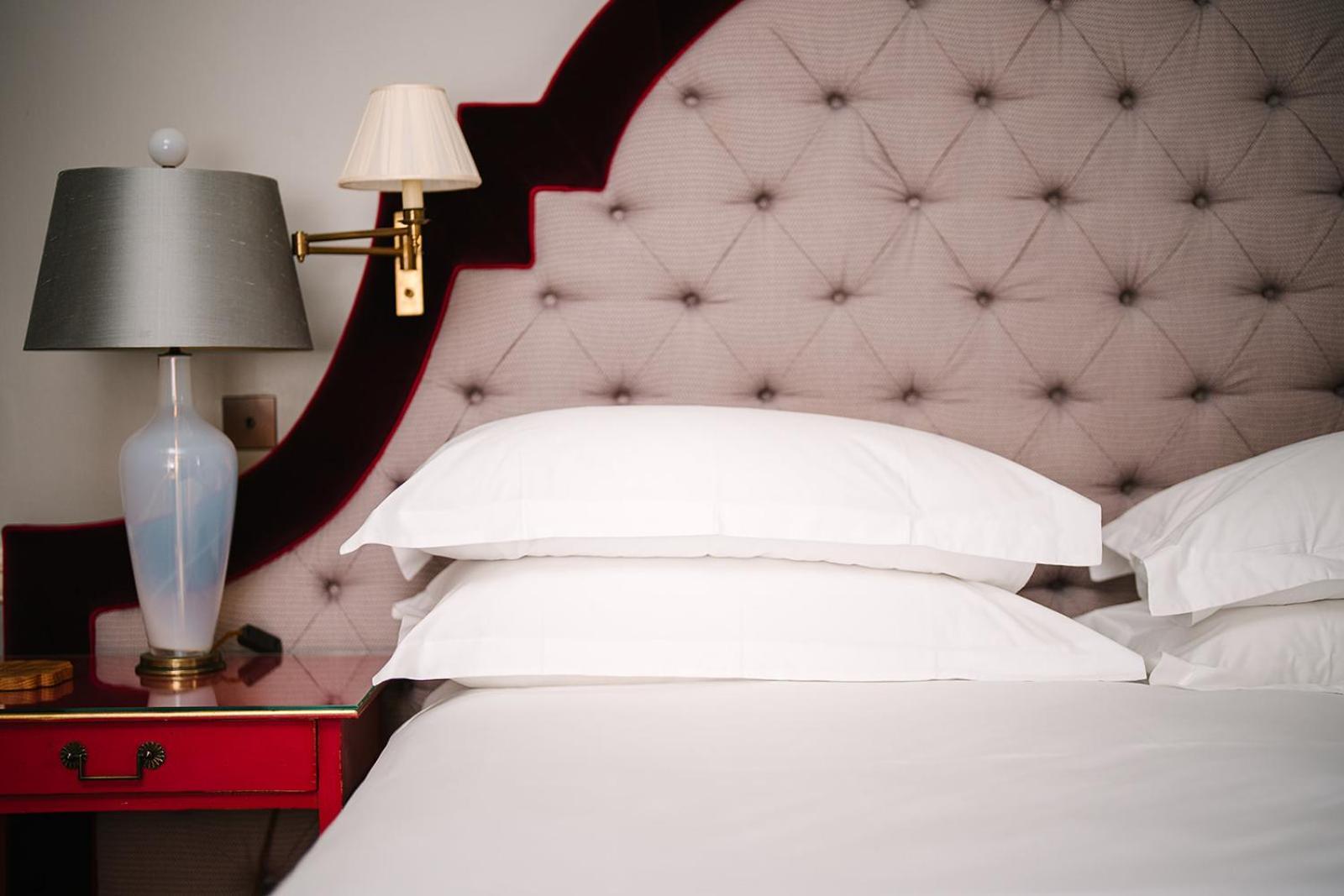 Cliveden House - An Iconic Luxury Hotel Maidenhead Bagian luar foto