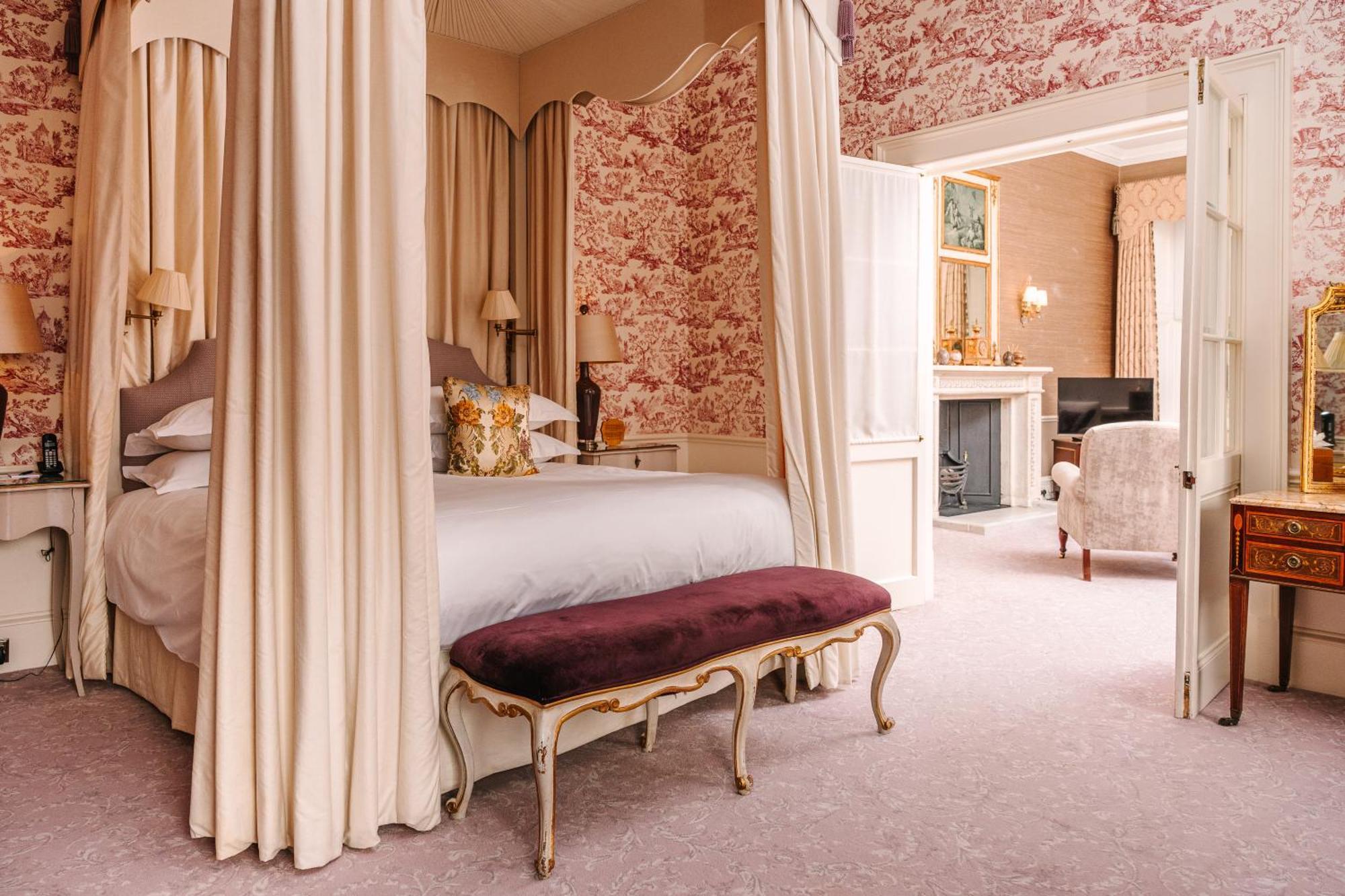 Cliveden House - An Iconic Luxury Hotel Maidenhead Bagian luar foto