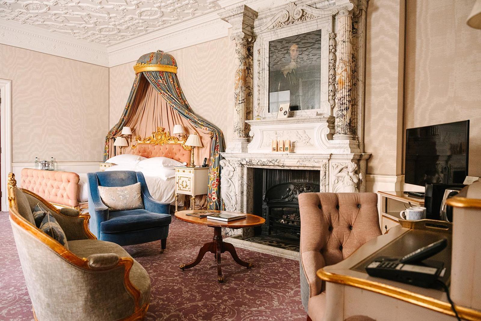 Cliveden House - An Iconic Luxury Hotel Maidenhead Bagian luar foto