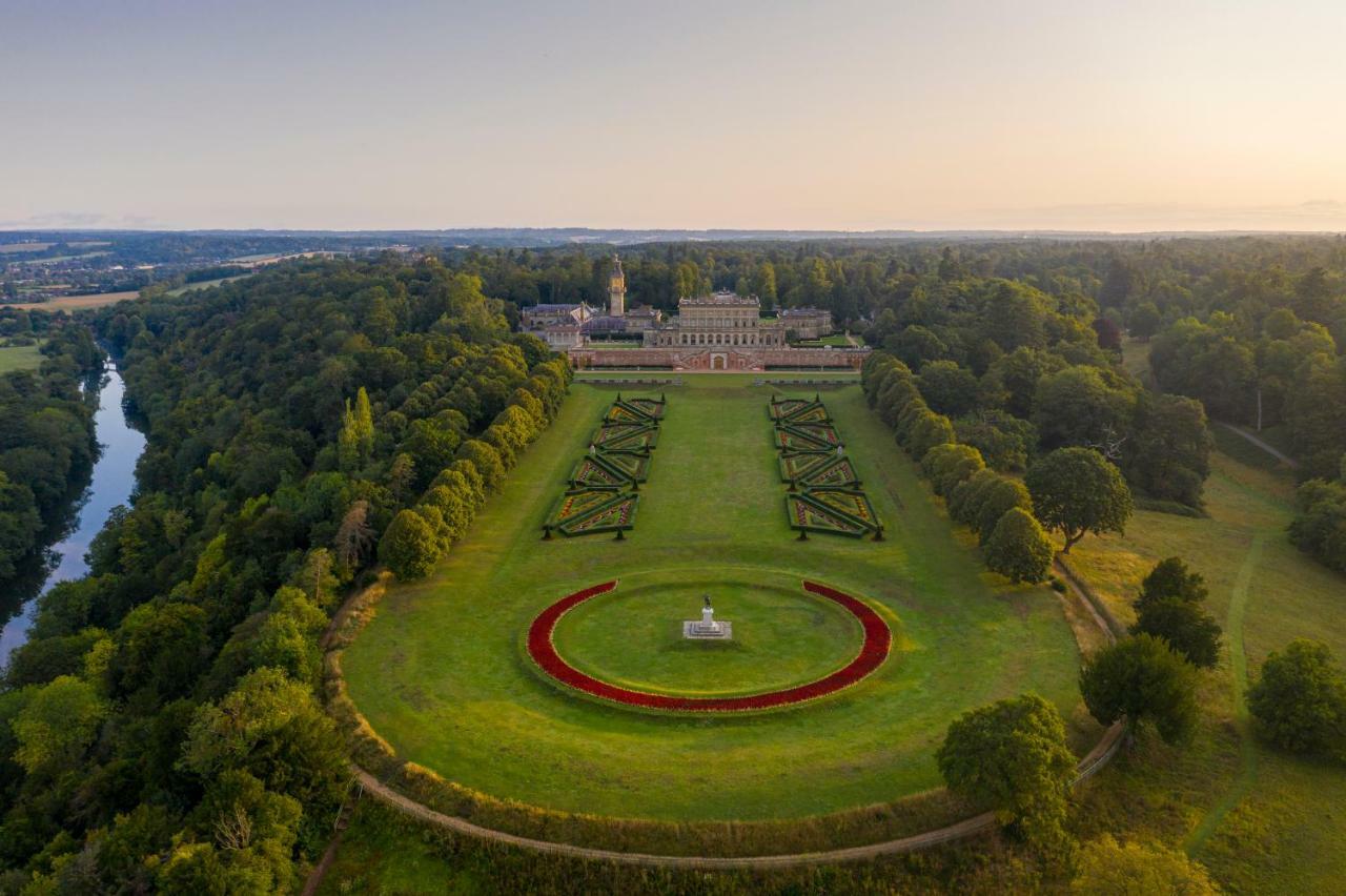 Cliveden House - An Iconic Luxury Hotel Maidenhead Bagian luar foto